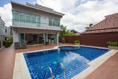 Villa in Maung Phuket (Phuket) oder Ferienwohnung oder Ferienhaus