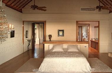 Villa in Saint James (Saint James) oder Ferienwohnung oder Ferienhaus