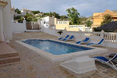 Villa in El Campello (Alicante / Alacant) oder Ferienwohnung oder Ferienhaus