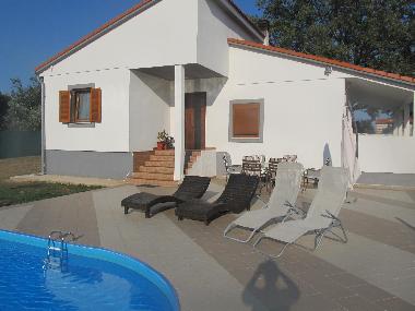 Villa in Svetvincenat (Istarska) oder Ferienwohnung oder Ferienhaus