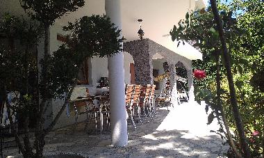 Villa in Bar-Utjeha-Kruce (Montenegro) oder Ferienwohnung oder Ferienhaus