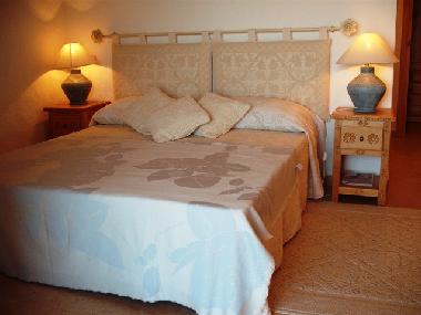 Schlafzimmer 1 im 1. Stock (mit privatem Bad) 