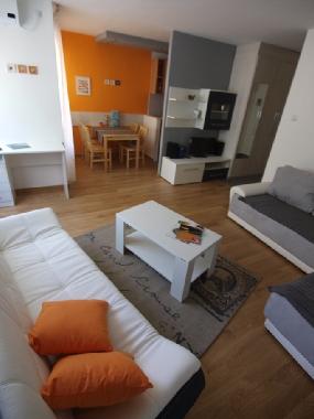 Apartment Zagreb "DesignMaksimir"