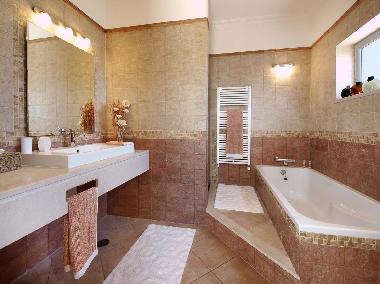 Villa in Monchique (Algarve) oder Ferienwohnung oder Ferienhaus