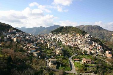 Ferienhaus in Bafia Castroreale (Messina) oder Ferienwohnung oder Ferienhaus