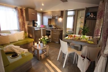 Der Salon vom Chalet Super-Titania 8,10 m X 4 m