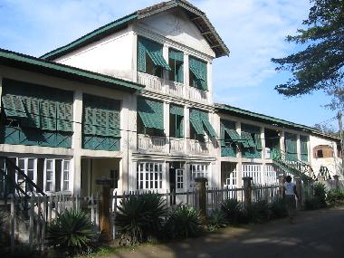 Ferienhaus in Grand Bassam (Grand-Bassam) oder Ferienwohnung oder Ferienhaus