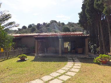 Ferienhaus in CHIA (Cagliari) oder Ferienwohnung oder Ferienhaus