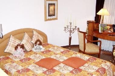 Pension in roses (Girona) oder Ferienwohnung oder Ferienhaus