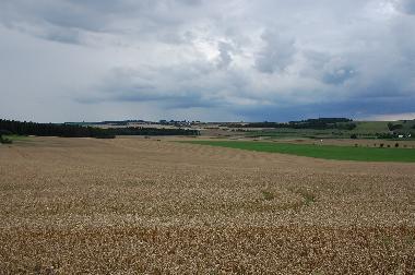 Blick �ber die Felder rund um Haufeld 