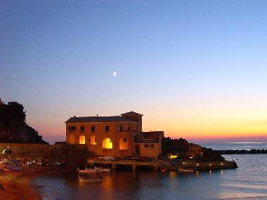 Villa in Levanto (La Spezia) oder Ferienwohnung oder Ferienhaus