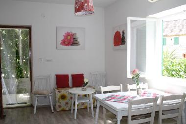 Ferienhaus in Grohote (Splitsko-Dalmatinska) oder Ferienwohnung oder Ferienhaus