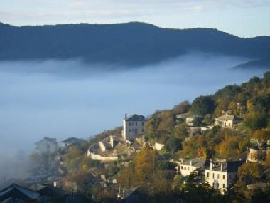 Ferienhaus in ano pedina (Ioannina) oder Ferienwohnung oder Ferienhaus
