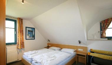 Schlafzimmer 1 im OG