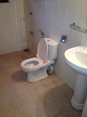 Hotel in KADURUWELA (Polonnaruwa) oder Ferienwohnung oder Ferienhaus