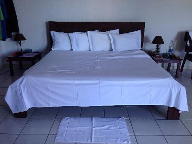 ein doppelbett in einer mastersweet