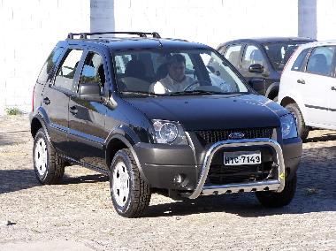 dieses auto k�nnen sie mit und ohne fahrer mieten