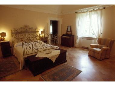 Villa in Montemaggiore al Metauro (Pesaro e Urbino) oder Ferienwohnung oder Ferienhaus