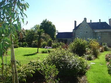 Pension in VALOGNES (Manche) oder Ferienwohnung oder Ferienhaus