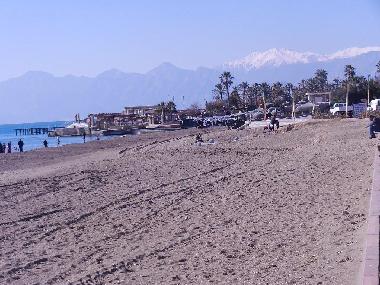 2,5 km �ffentlicher Sandstrand