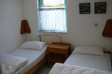 2-Bett Schlafzimmer