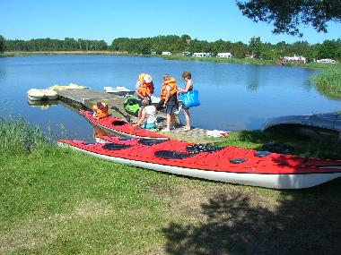 Kajak, Kanu, Boot. Tretboot zu mieten