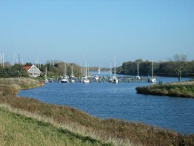 Ferienhaus in Hooksiel (Nordsee-Festland / Ostfriesland) oder Ferienwohnung oder Ferienhaus