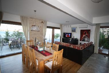 Villa in Trogir (Splitsko-Dalmatinska) oder Ferienwohnung oder Ferienhaus