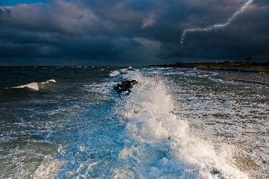 Ferienhaus in Ahrenshoop-Niehagen (Fischland-Dar�-Zingst) oder Ferienwohnung oder Ferienhaus