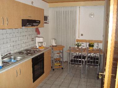 ... komplett eingerichtete K�che