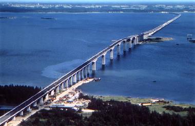 Die Insel land ist nur 45 km entfernt