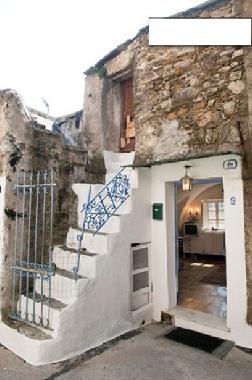 CASa TORRE-Eingang, Seitentreppe fhrt zu einer Dachterrasse