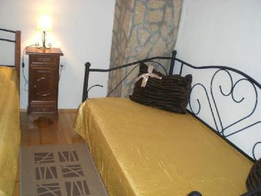 Schlafzimmer mit eigenem Balkon f�r 2 oder 3 Personen 