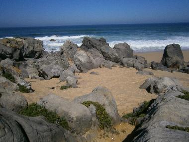 N�he Sines gibt es dann auch interressante Felsfomationen