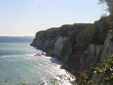 ganz in der N�he: die Kreidefelsen