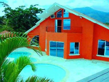 Chalet in El  Estor (Izabal) oder Ferienwohnung oder Ferienhaus