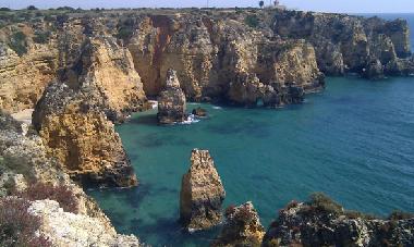 Das Kap Ponta da Piedade mit seinen malerischen Klippen und Grotten, in wenigen Minuten vor der Tür