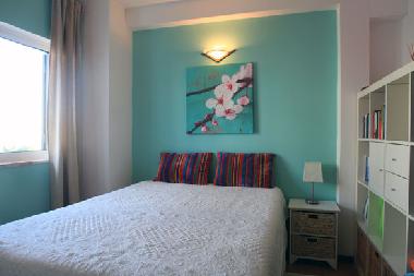 1. Stock. 2. Schlafzimmer, frz. Bett 140x190cm