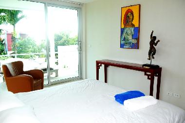 Villa in Naiharn (Phuket) oder Ferienwohnung oder Ferienhaus