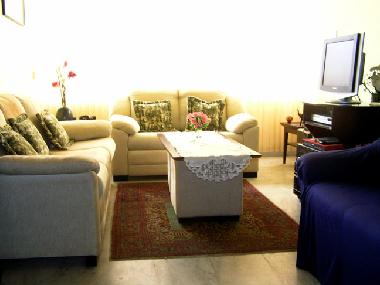 Wohnzimmer mit neuen M�beln