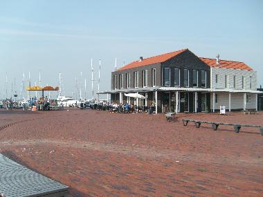 Cafe/Restaurant im neuen Jachthafen in Bruinisse
