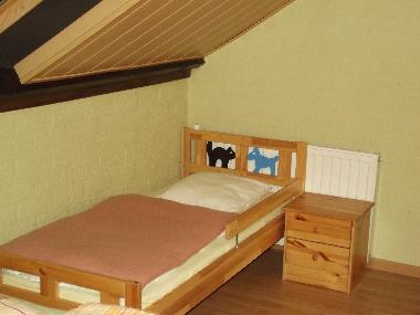 Schlafzimmer im OG mit Juniorbett