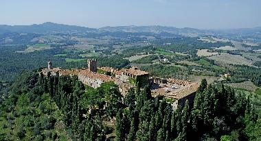 Ferienhaus in Castello di Querceto (Pisa) oder Ferienwohnung oder Ferienhaus