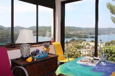 Ferienhaus in Esparron de verdon (Alpes-de-Haute-Provence) oder Ferienwohnung oder Ferienhaus