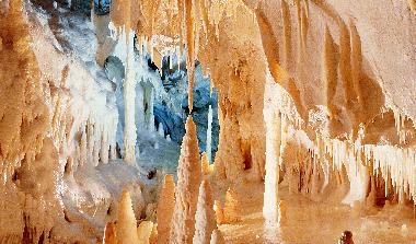 Schloss / Burg in Monterado (Ancona) oder Ferienwohnung oder Ferienhaus