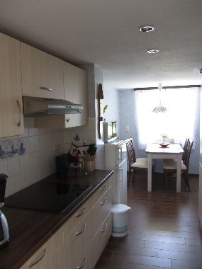 Kche mit Ceran-Kochfeld