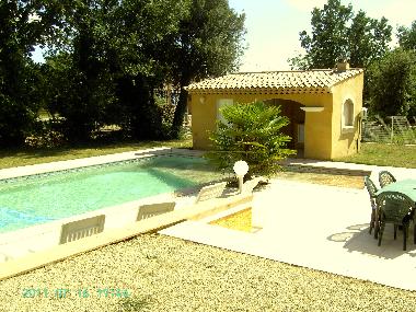 Villa in REGUSSE (Var) oder Ferienwohnung oder Ferienhaus