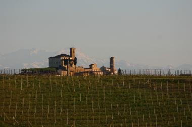 Ferienhaus in Canale (Cuneo) oder Ferienwohnung oder Ferienhaus