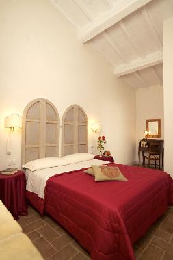 Pension in Pietralunga (Perugia) oder Ferienwohnung oder Ferienhaus