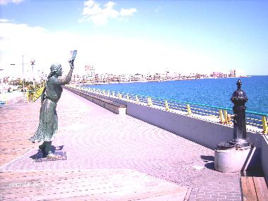 Torrevieja---Ostdamm ( Mole ) 1355 m. lang